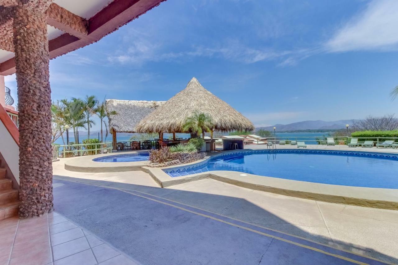 Flamingo Marina Resort Pacific North Coast Экстерьер фото